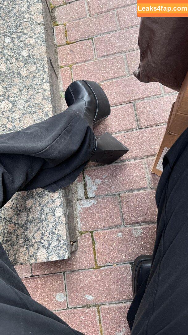 YourSmallDoll / urplpur / yourteeendoll leaked photo photo #0870