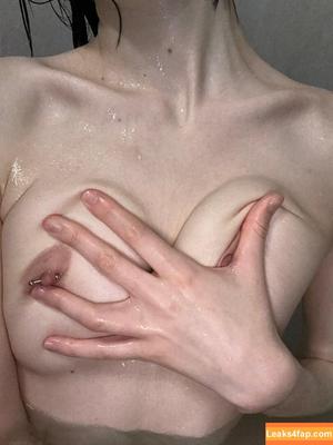 YourSmallDoll photo #1197