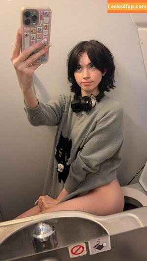 YourSmallDoll photo #1515