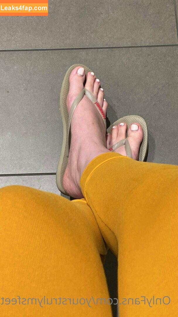 yourstrulymsfeet /  leaked photo photo #0001