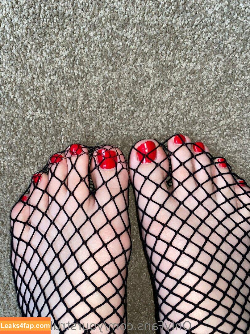 yourstrulymsfeet /  leaked photo photo #0024