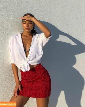 Yovanna Ventura photo #0144