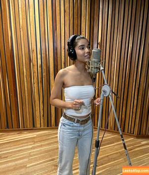 Yovanna Ventura photo #0193