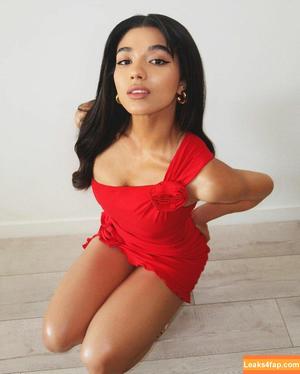 Yovanna Ventura photo #0238