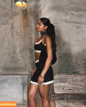 Yovanna Ventura photo #0255