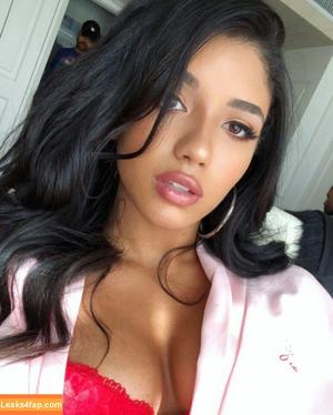 Yovanna Ventura photo #0347