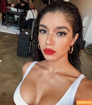 Yovanna Ventura photo #0353