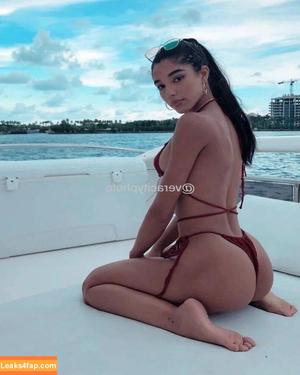 Yovanna Ventura photo #0904