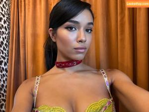 Yovanna Ventura фото #0980