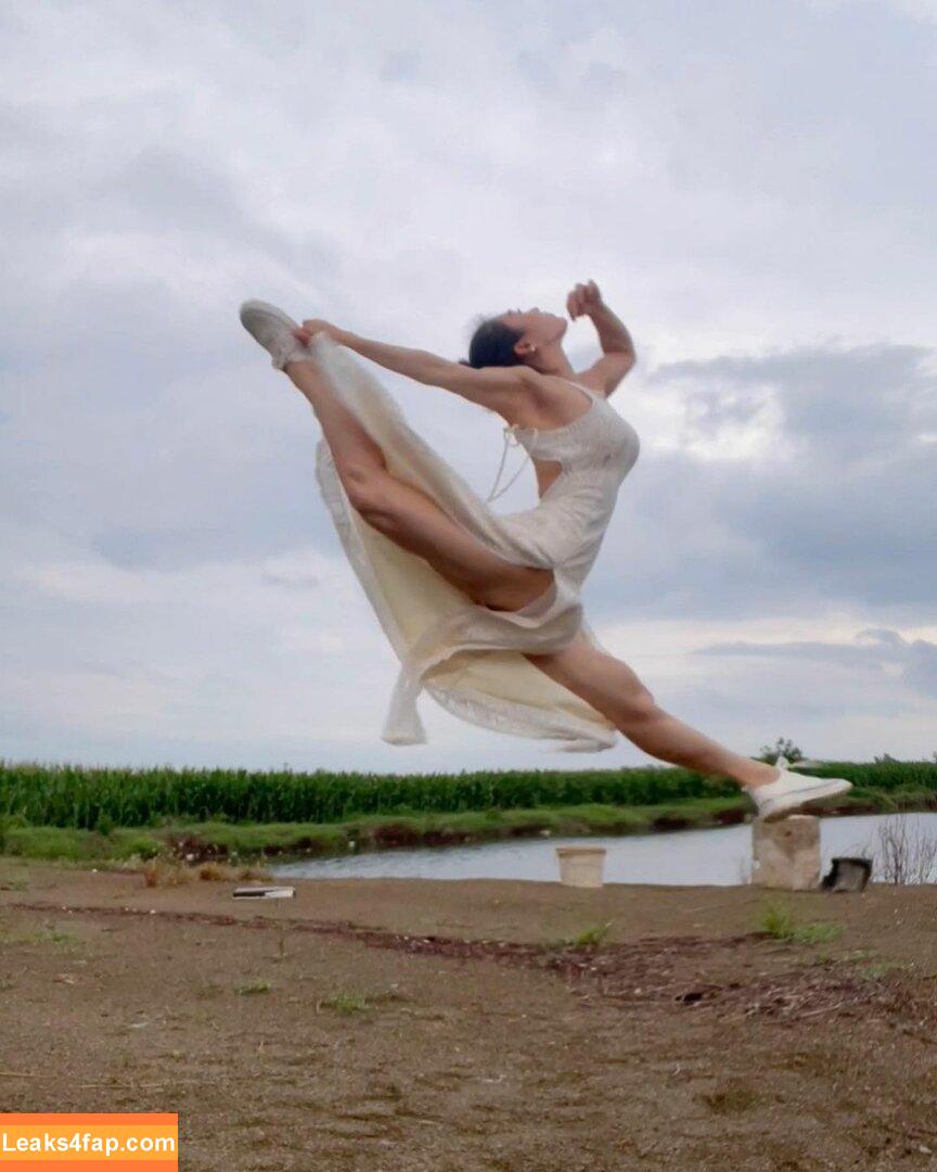 Yuan Herong / yuanherong.1229 слитое фото фото #0210