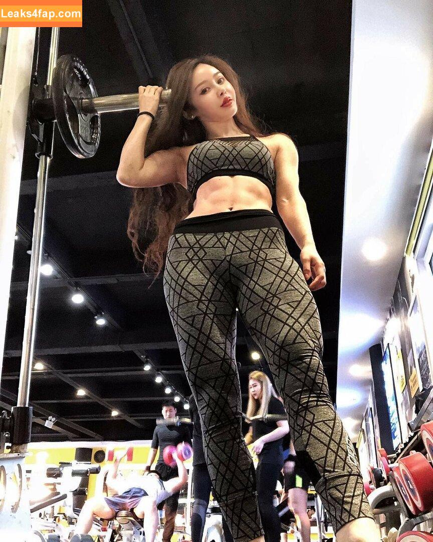 Yuan Herong / yuanherong.1229 leaked photo photo #0890