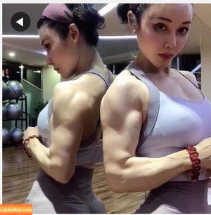 Yuan Herong photo #0050