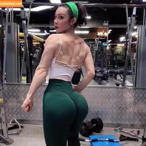 Yuan Herong photo #0055