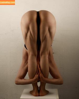 Yuan Herong photo #0094