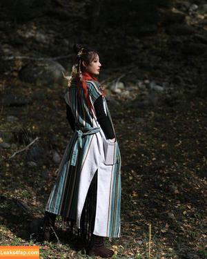 Yuan Herong photo #0141