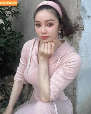 Yuan Herong photo #0179