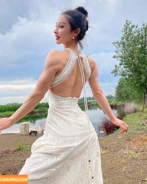 Yuan Herong photo #0209