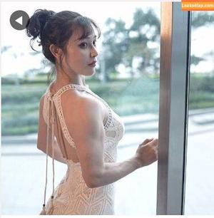 Yuan Herong photo #0247