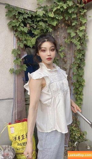 Yuan Herong photo #0280