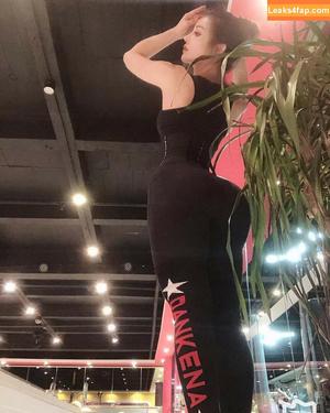 Yuan Herong photo #0508