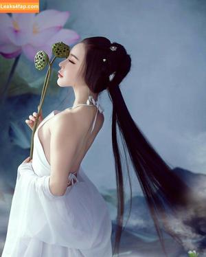 Yuan Herong photo #0589