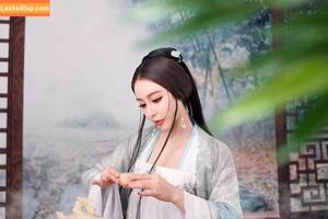 Yuan Herong photo #0605