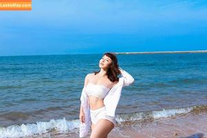 Yuan Herong photo #0719