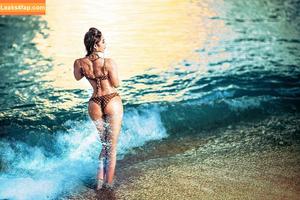 Yuan Herong photo #0748