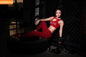 Yuan Herong photo #0821