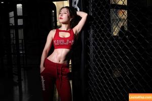 Yuan Herong photo #0824