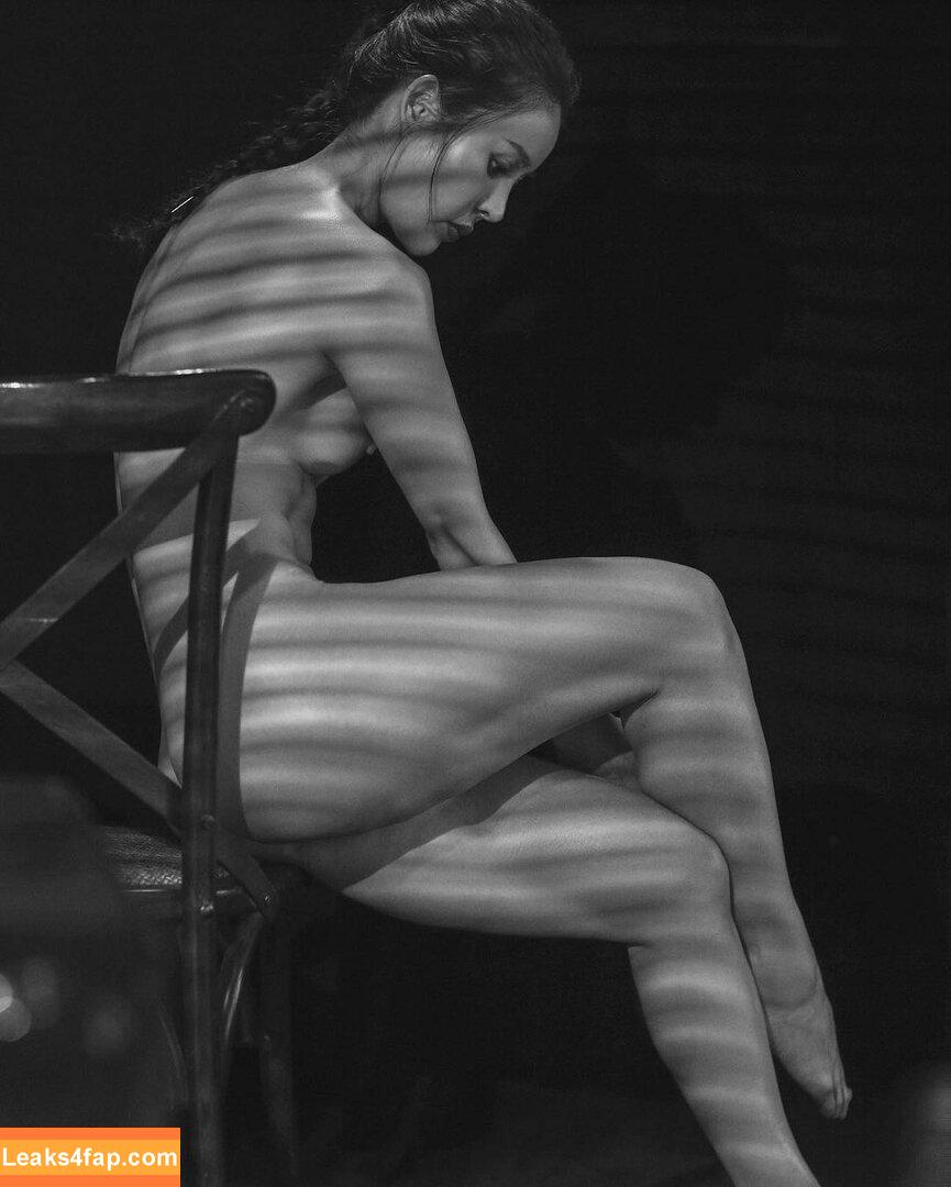 Yuan Herong / yuanherong.1229 слитое фото фото #1084