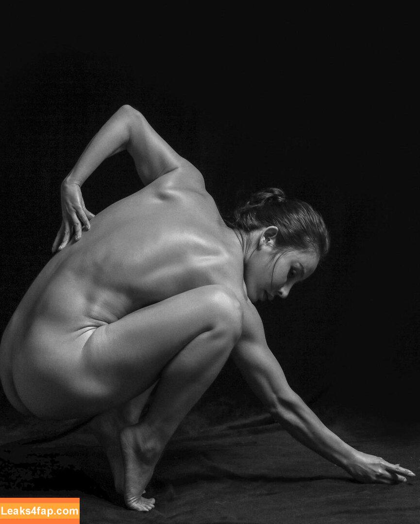 Yuan Herong / yuanherong.1229 слитое фото фото #1086