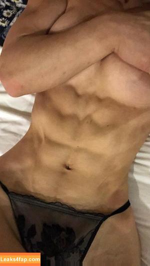 Yuan Herong photo #1271