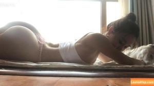 Yuan Herong photo #1294