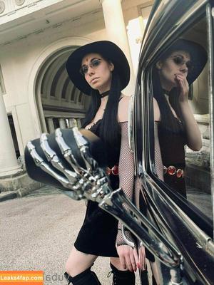 yubaba_yaga photo #0455