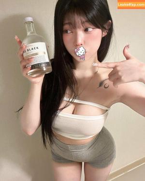 yudiii photo #0037