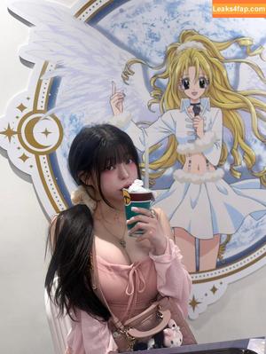 yudiii photo #0466