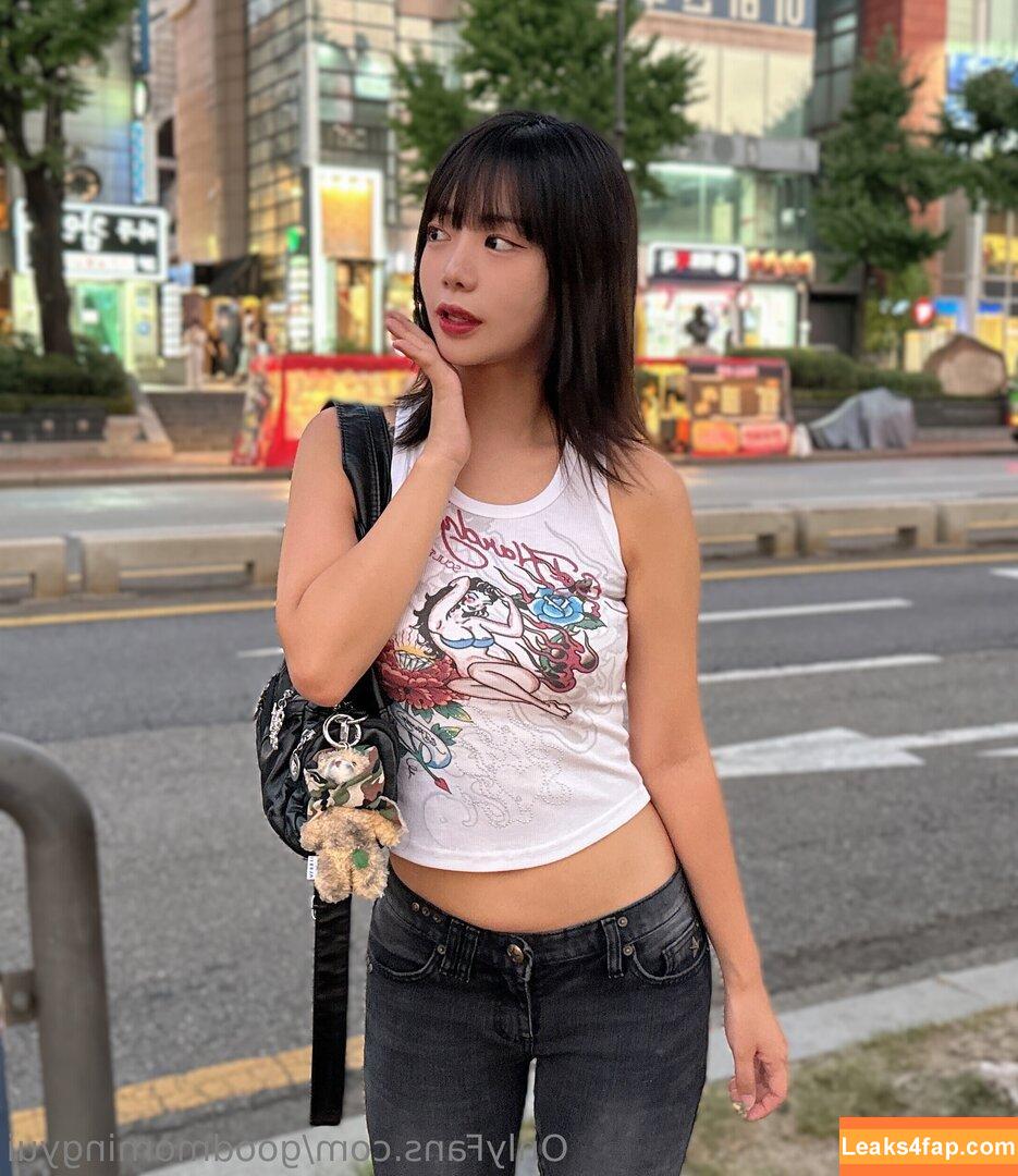 yuionlyxo /  leaked photo photo #0001