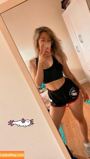 Yukimochi photo #0013