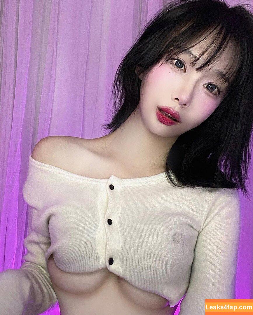 Yukong Asmr / churr_luv leaked photo photo #0008