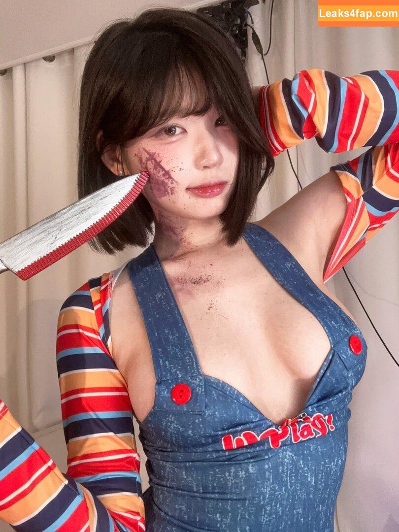 yule_.0.03 /  leaked photo photo #0424