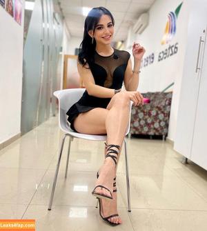 yulicastillo photo #0001