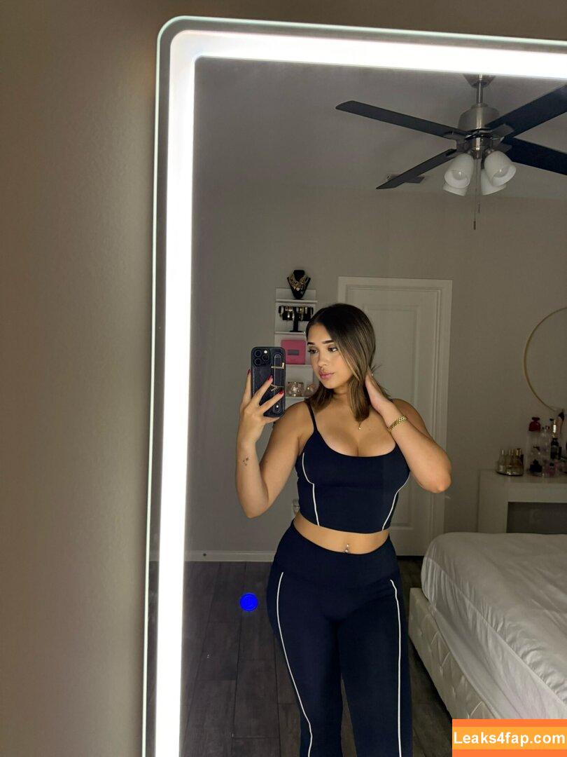 Yuliyazmin / yulissax / yuliyazminn leaked photo photo #0039