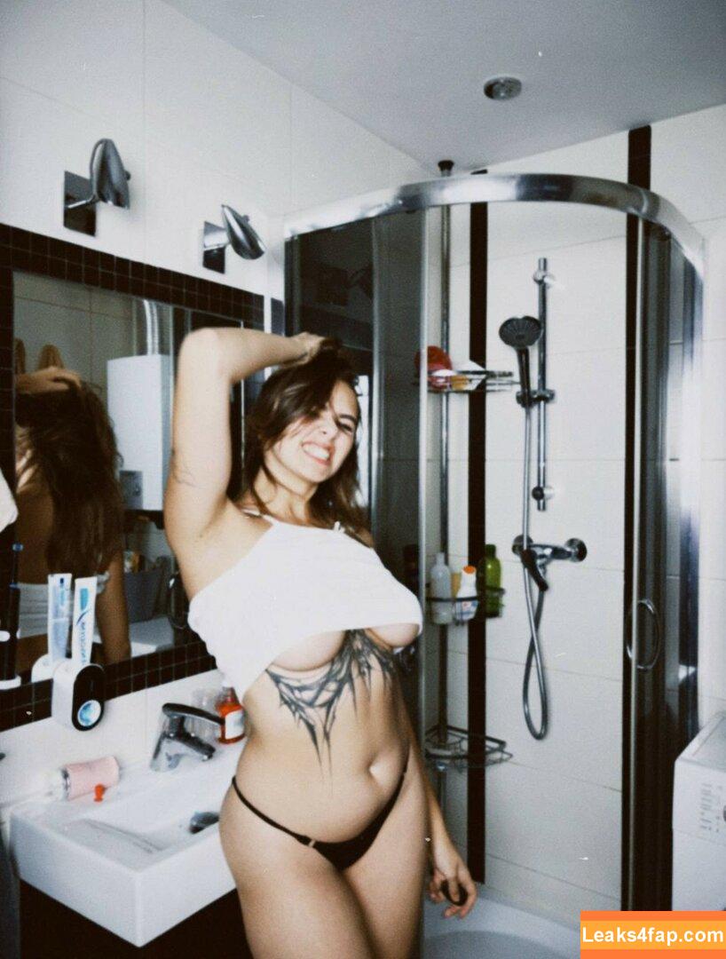 yulkachash / mikacha leaked photo photo #0021