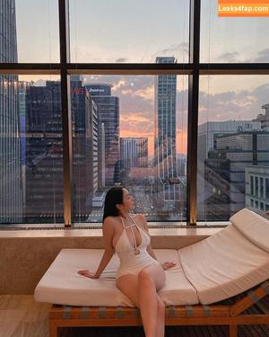Yumin Lee фото #0012