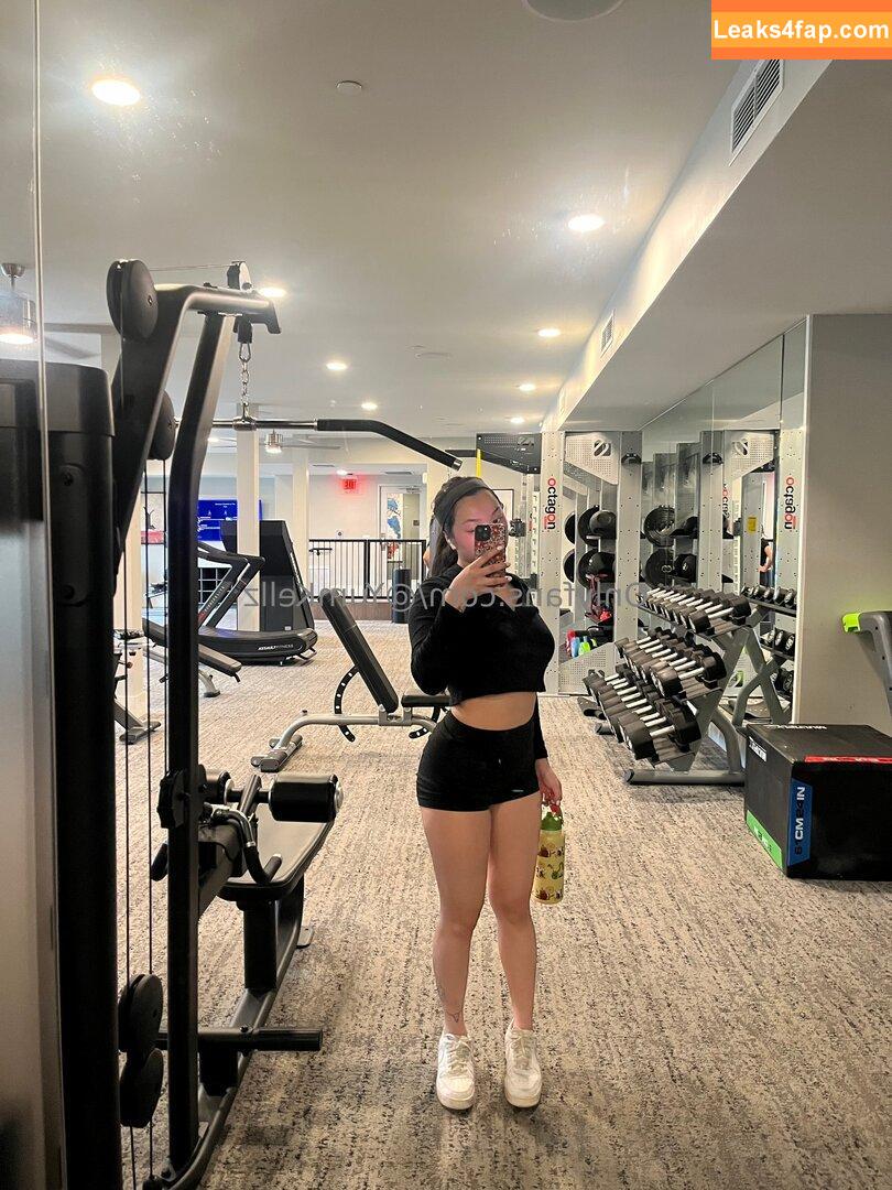 yumkellz /  leaked photo photo #0021