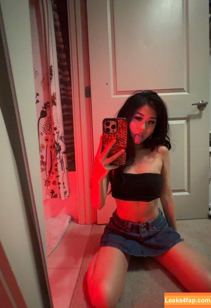 yuna733322 / petitekoreangal / spicyyuna leaked photo photo #0007