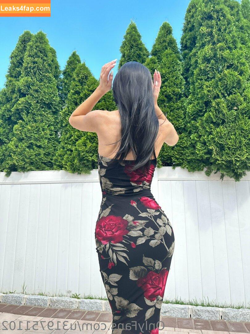 yunamoonx000 /  leaked photo photo #0007