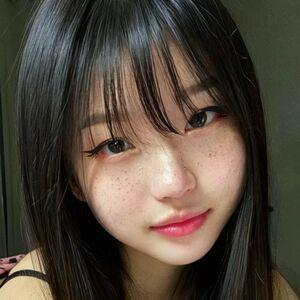 yunayg photo #0005