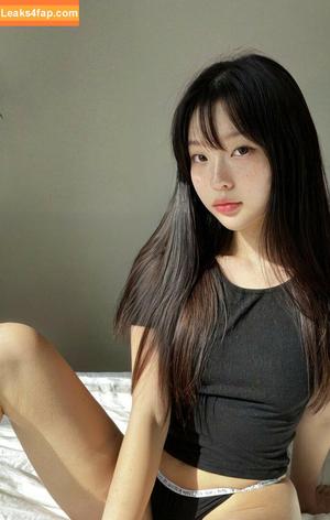 yunayg photo #0021